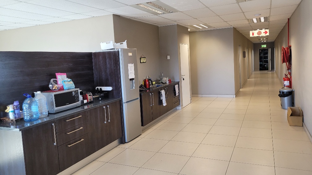 To Let commercial Property for Rent in Montague Park Western Cape